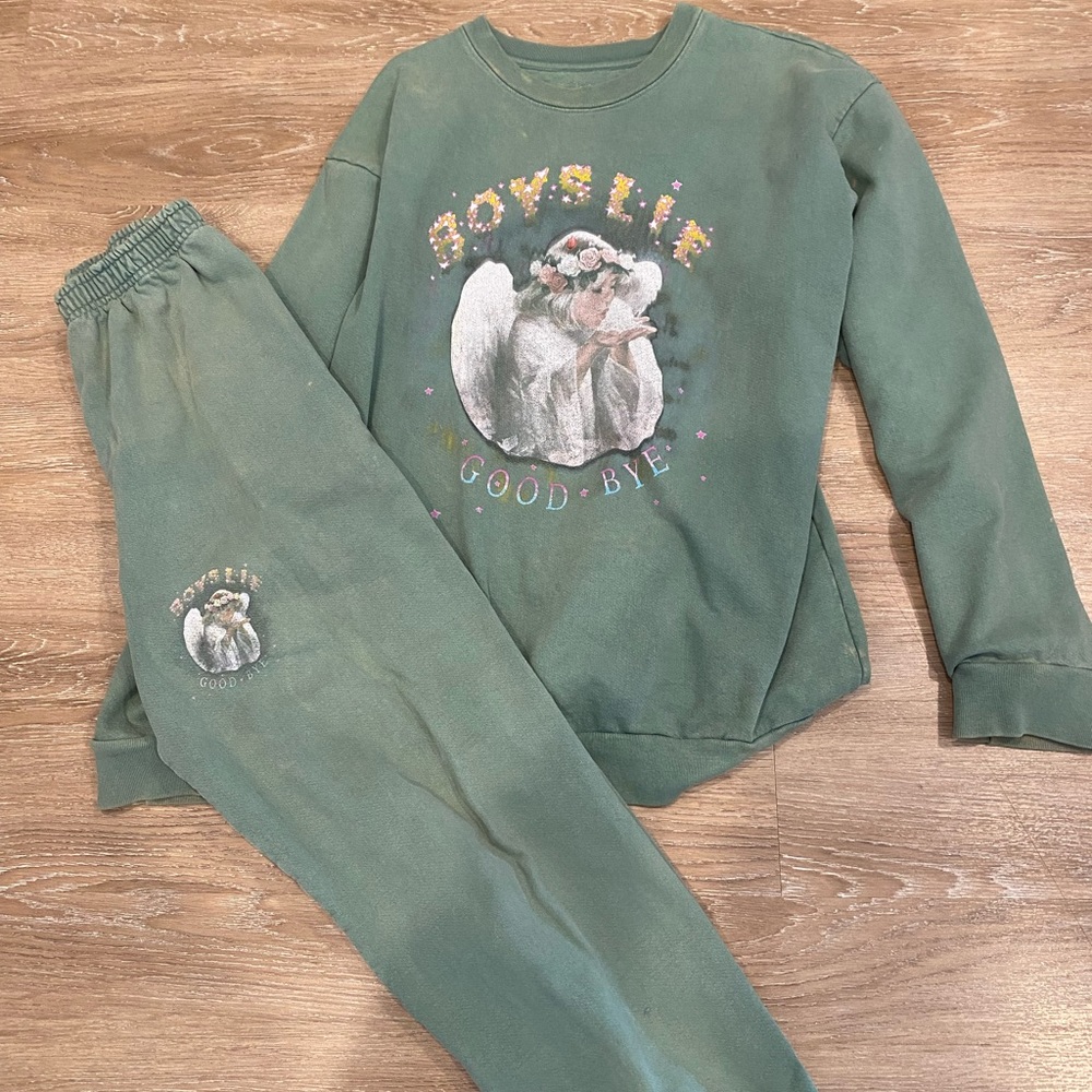 boys lie sweat set